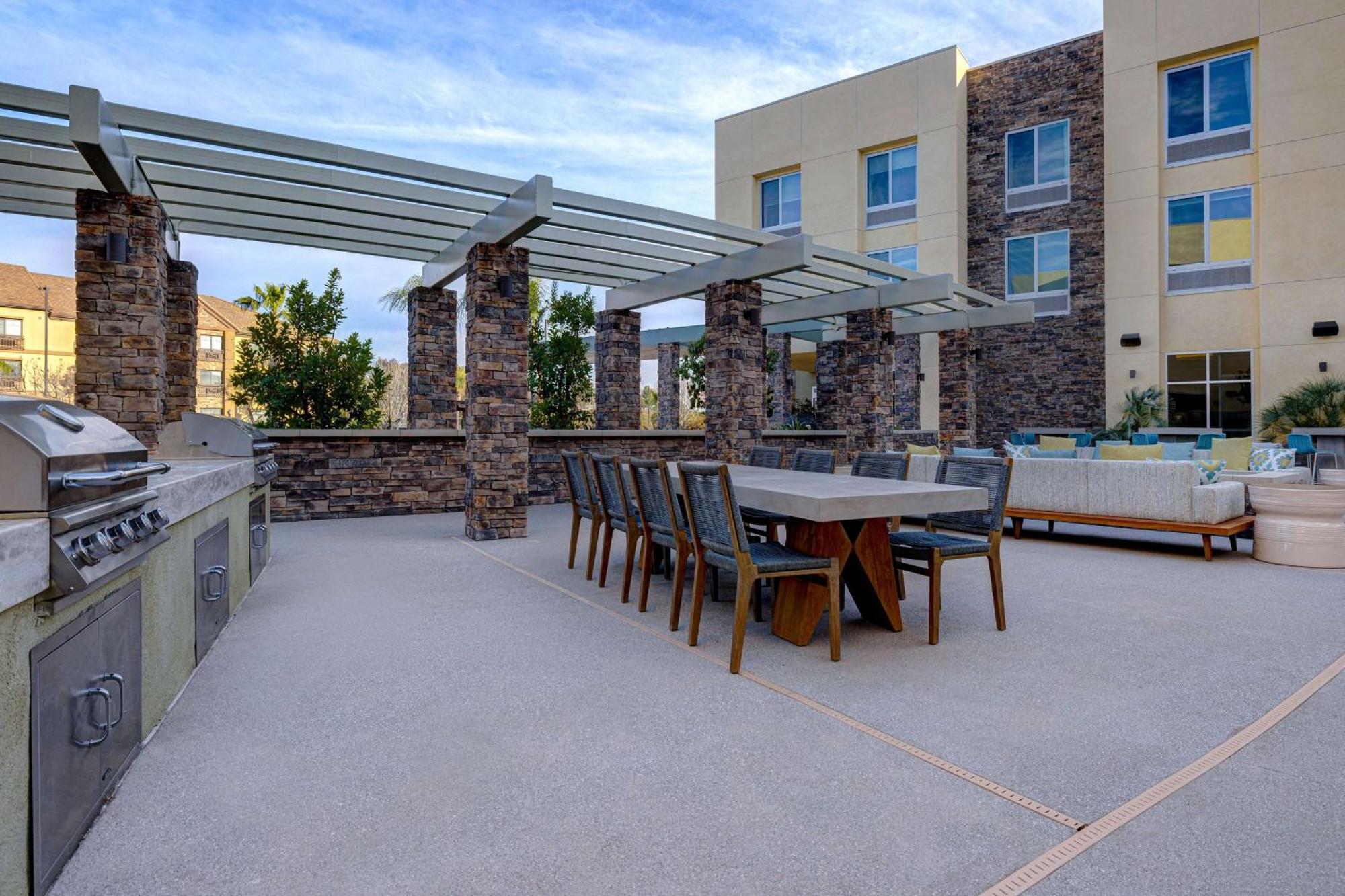 Hilton Garden Inn Темекула Екстер'єр фото